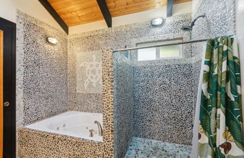 Pu'ukala Sunset Estate W/ Amazing Ocean Views! 3 Bedroom Home by RedAwning - Foto 44