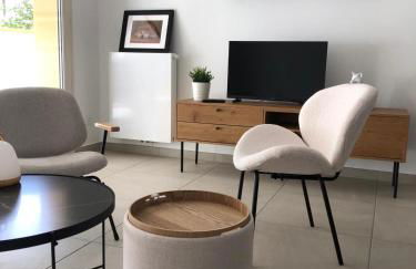 T2 - 1 ch - Garage privé - Balcon - 15 min du lac - Photo 9