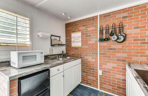 Fort Walton Beach Studio with Shared Pool and Patio! - Foto 12