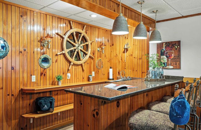 Lake View Retreat Avantstay Entertainer's Home Yard, Deck, Game Room - Foto 23