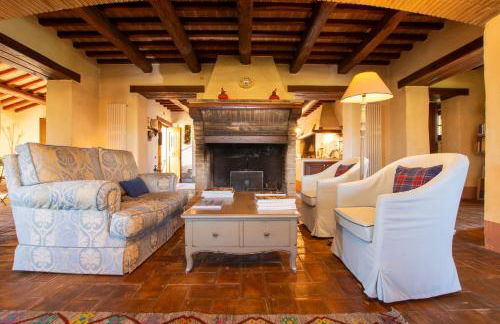 Tenuta di campagna con piscina immersa nel verde - Foto 23