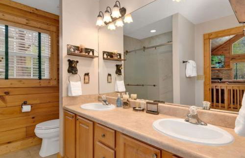 Soco Serene Cabin in the Heart of Maggie Valley - Foto 25