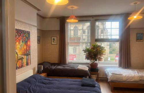 Quiet apartment 1 or 2 bedrooms Local Bus Train Tube - Foto 9