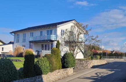 Super Ferienwohnung mit zwei Schlafzimmern und Fitnessraum süd-östlich von München - Foto 39