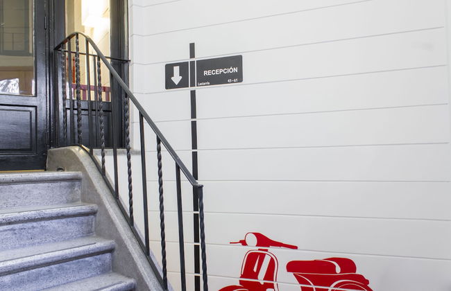 Lastarria Hotel & Aparts - Photo 2