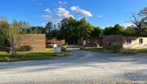 Les Chalets du Mancel : Chalet Lulu - Bouleries Jump - 24h du Mans - Foto 4