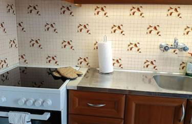 Mary's Traditional home - Photo 4