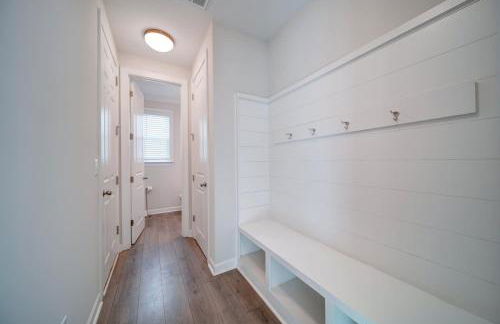 Luxury 4BR Escape - Premium Modern Comfort - Foto 35