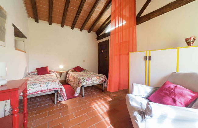 Secluded Chalet With Pool - Photo 2