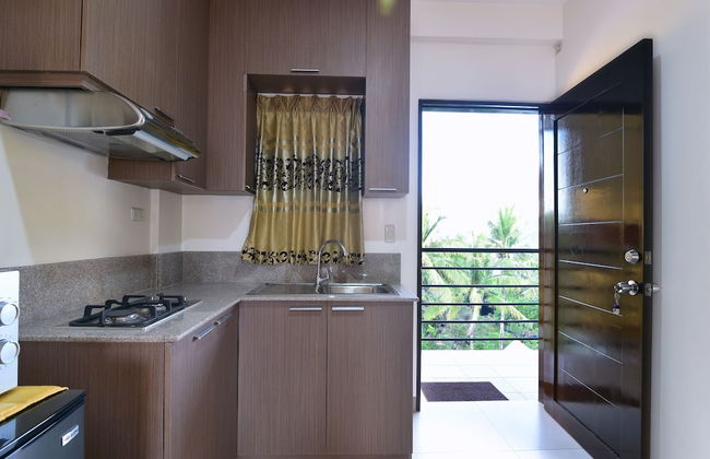 Anahaw Apartments Whitebeach - Photo 16