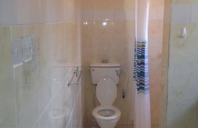 Charming 2-bed Cottage in Benin City - Foto 13