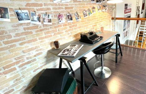 Superbe LOFT centre-ville - Sauna - parking privé -Clim- 1 à 10personnes - Foto 37