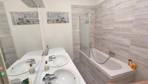 Cocooning Logement entier [Parking Gratuit] - Foto 2