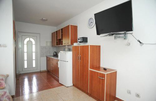 Apartments with swimming pool Caska, Pag - 4109 - Foto 31