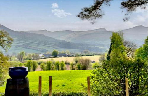 Mountain View Cottage, Hot Tub , Stunning Views - Photo 22