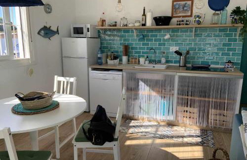 Las Casitas de la Barrosa con jardín y piscina - Foto 17