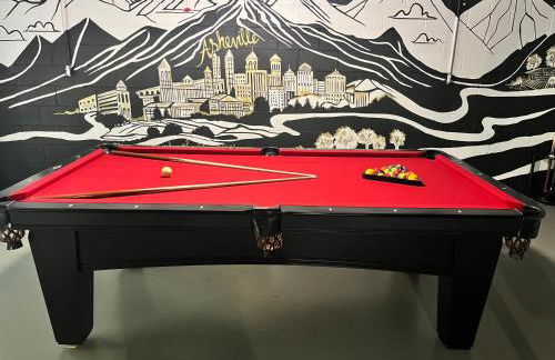 Biltmore Forest Retreat Sauna Hot tub Game Rm - Foto 49