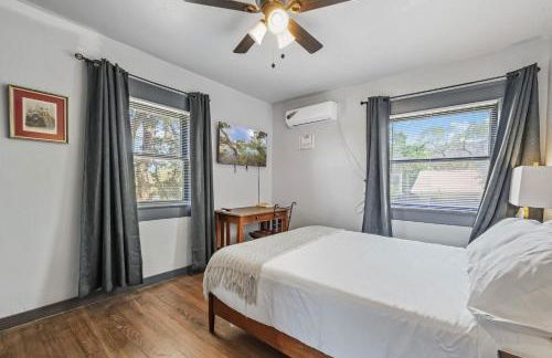 5BR Home 3 min to Paseo Arts #04 - Photo 23