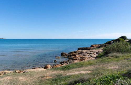 Privilegiado-Tarragona-50mPlaya-WIFI-Pool-Relax8 - Foto 9