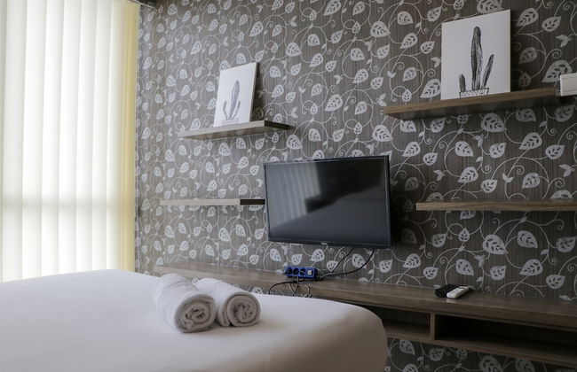 Exclusive 2Br At Lexington Apartment - Photo 3