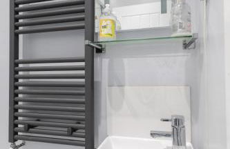 Comfortable Portsmouth home near Southsea beach great for group stays and contractors - Foto 13