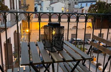 Santa Maruzza - Apartment with Balcony View, 5 Min Walk to Teatro Massimo & Cathedral - Foto 31