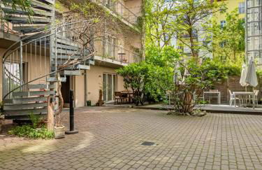 Schoenhouse Berlin City Street - Foto 86