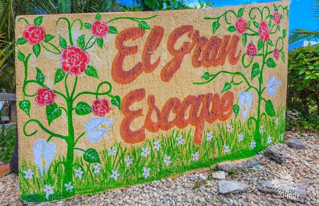 El Gran Escape - Photo 1