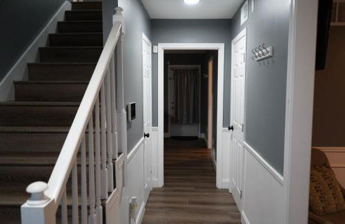 Stylish 4BR Prime Location Close to All! - Foto 39