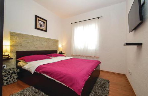 Lovely Home In Unesic With Sauna - Foto 39