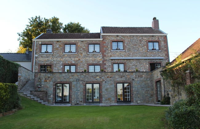 Luxury Villa With an Incredible Private Pool, Close to Maastricht and Liège - Photo 1