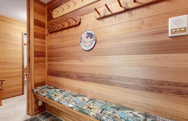 Walk to Mammoth Ski Lifts at Canyon Lodge Condo - Foto 27