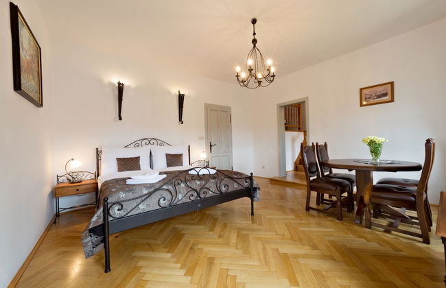 Vila Krumlov - Foto 37