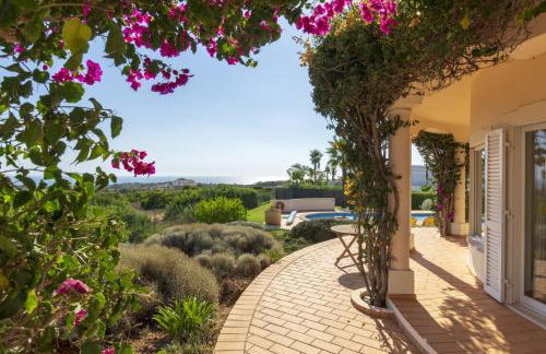 Villa with beautiful see views & spacious garden - Foto 20