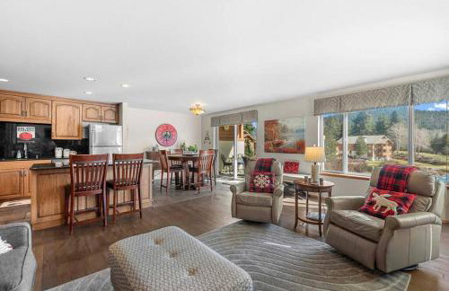 Golf Course View Condo Walk to Town & Pools - Foto 4