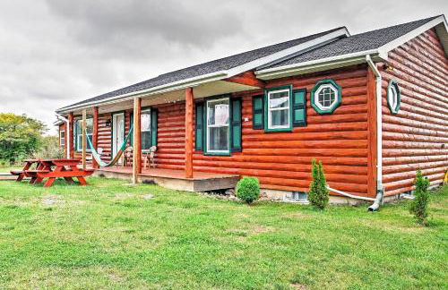 Waterfront Lake George Retreat with Shared Dock - Foto 23