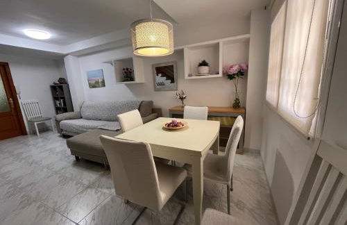 Casa adosada junto a la playa de El Perelló - Foto 7