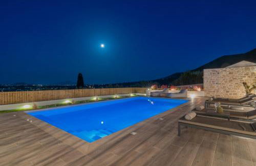 Villa Verde - Heated Pool with Stunning Views, by ZanteWize - Foto 27