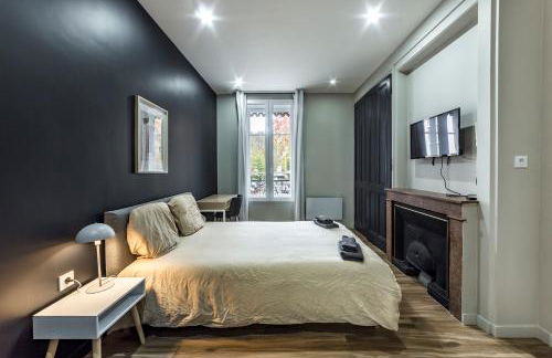 MAISON LE GRATTE CIEL - séminaire ou famille, salle de réunion, 8 chambres Clim, Jardin & Salle de sport - Foto 22