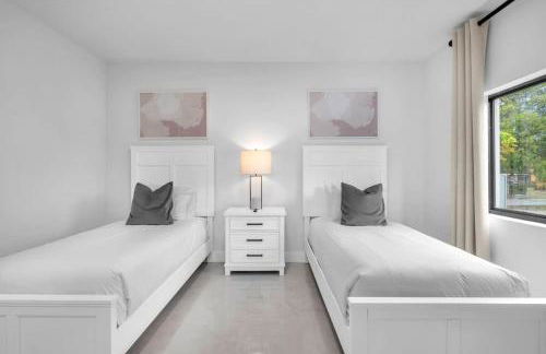 Sandra's Place - Family - Entire 8BR-6BA - Foto 48