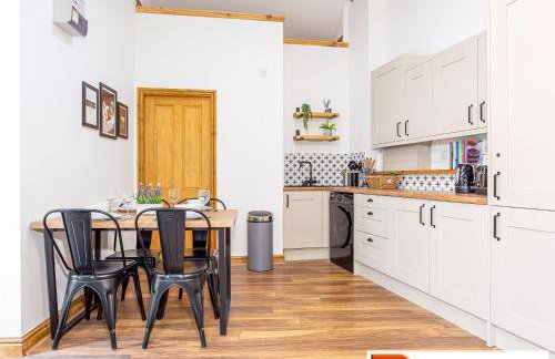 ByEvo Oswestry Barn - Quirky romantic retreat or Cosy contractor base - Foto 5