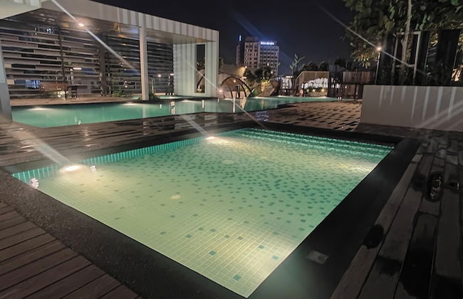 THR1 Cozy Studio with Netflix SKYTREES - Photo 18