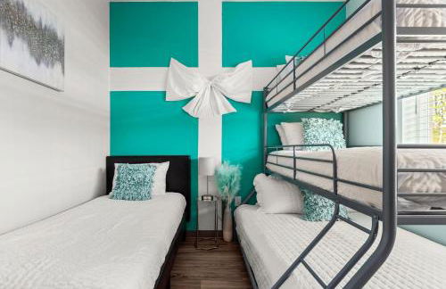 2 Condo Units! Sleeps 26! Free Parking, 5 Min DT - Foto 53