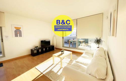 Beach & Culture Barcelona Port Forum Penthouse Apartment - Photo 1