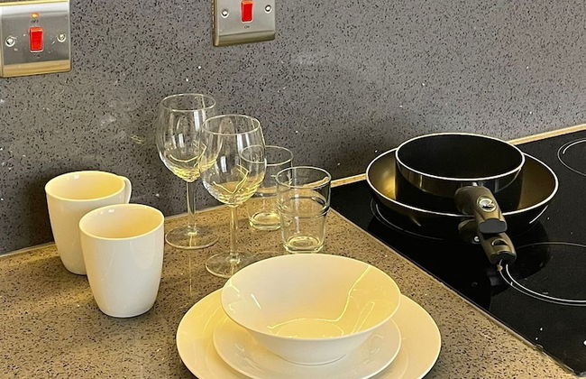 Baker Street Apartments - Photo 31