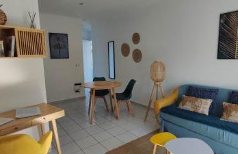 Superbe cocon 3 étoiles -plein sud- parking- proche village et plages - Foto 3