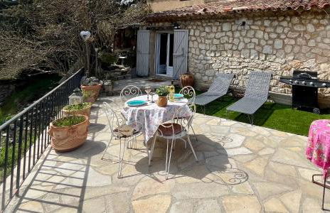 La maison d'Eddy et Caro aux Portes du Verdon - Foto 1