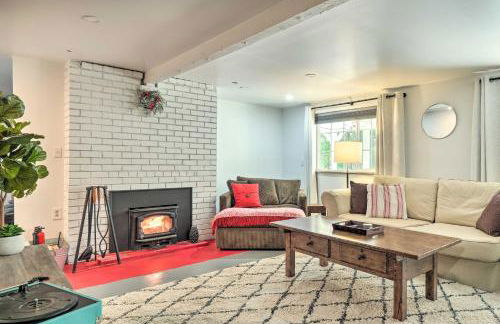 Strawberry Hill Cabin 5 Mi to Skiing and Lake - Photo 11