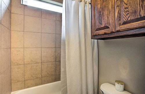 4 Mi to Grapevine Lake Texas Home with Media Room - Photo 25