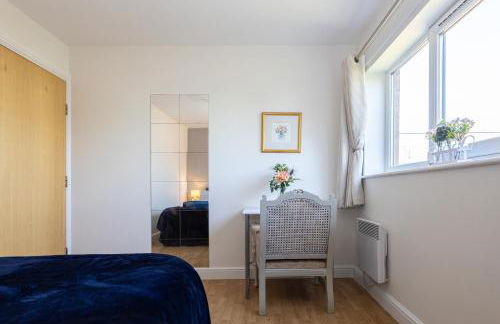 Cosy, Central 2 Bed flat parking - Foto 10